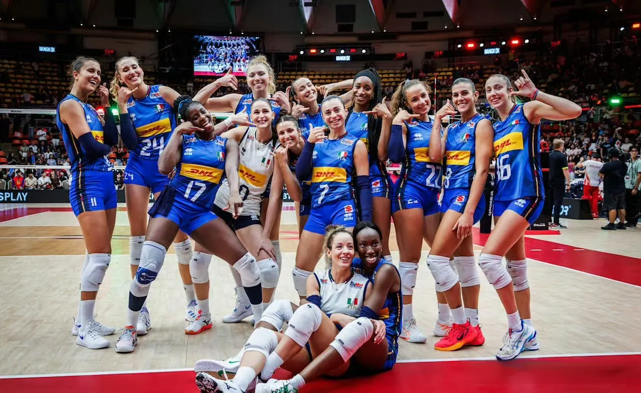 排的张一佳, 给法国, 长达十年 排的张一佳, 给法国, 长达十年